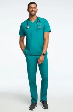 Unisex 3 Pocket Solid Scrub Top & 5 Pocket Cargo Scrub Pant