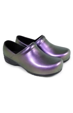 Unisex Closed Back Clog