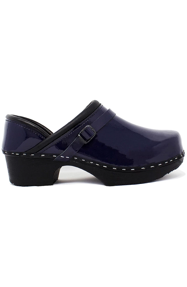 Women's Very Blueberry Patent Solid Clog 3 Women's Very Blueberry Patent Solid Clog