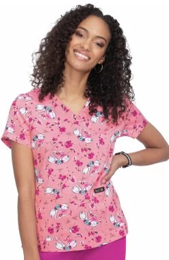 Clearance Women's Leslie Love Swan Print Scrub Top