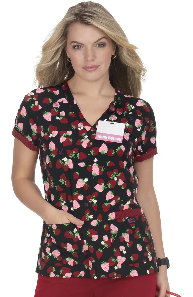 Women's Mallow Berry Delicious Print Scrub Top 3 Women's Mallow Berry Delicious Print Scrub Top