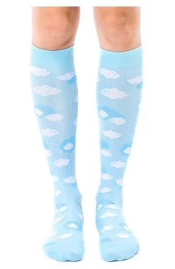 Unisex 15-20 MmHg Lightweight Clouds Print Compression Socks