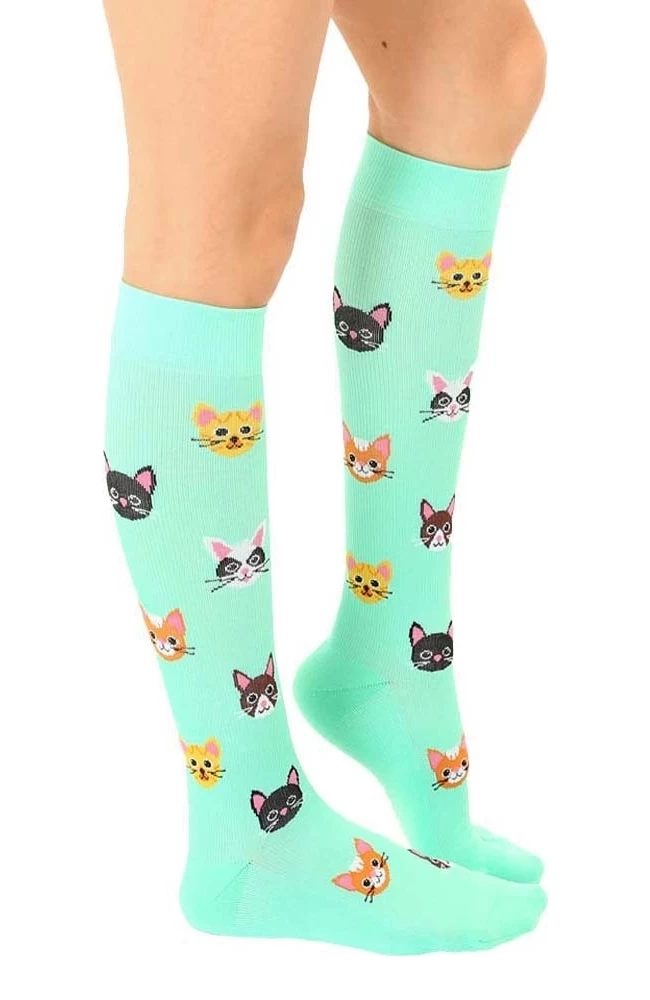 Unisex 15-20 Mmhg Lightweight Cat Print Compression Socks 5 Unisex 15-20 Mmhg Lightweight Cat Print Compression Socks - Image 3