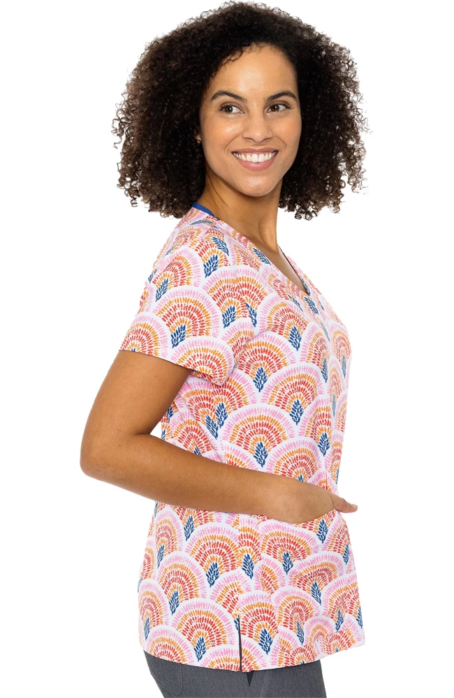 Women's Vicky Seashells Print Scrub Top 5 Women's Vicky Seashells Print Scrub Top - Image 3