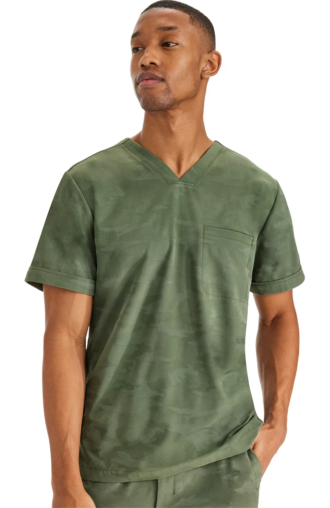 Men's Jack V-Neck Camo Scrub Top 6 Men's Jack V-Neck Camo Scrub Top - Image 4
