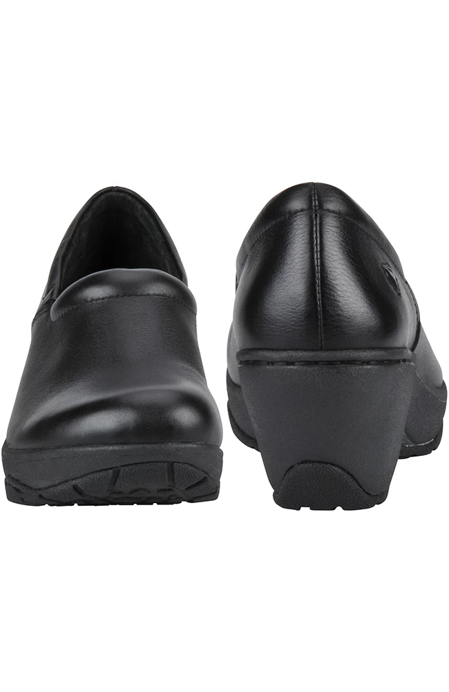 Women's Bryar Nursing Clog 7 Women's Bryar Nursing Clog - Image 5